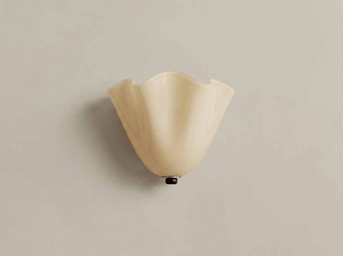 Willow Glass and Brass LED Wall Sconce - Kolise