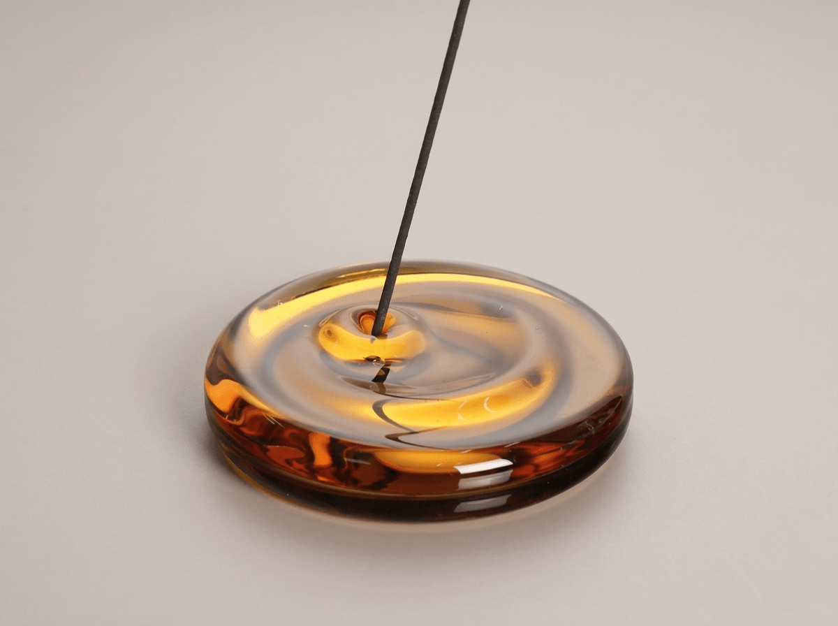 Ember Glass Incense Holder | Heat-Resistant Wave Burner for Meditation & Calm - Kolise